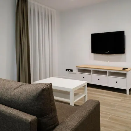 Apartment Sm Station *